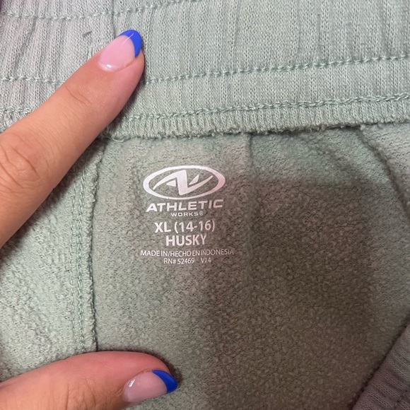 Athletic, Size XL, Teal - Picture 4 of 4